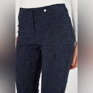 ROBELLE Marie Navy Leaf Print Jacquard Cropped Trauser